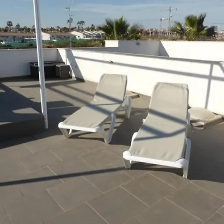 Villa A Modern With A Large Solari