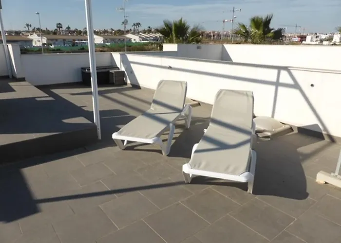 Villa A Modern With A Large Solari