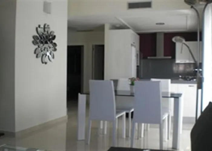 A Modern With A Large Solari